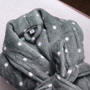 Roupão Plush Flannel Poá Corttex Aconchego Manga Longa Macio Unissex