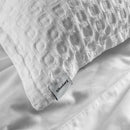 Fronha Body Pillow Altenburg Algodão Lux Versalhes 200 Fios com 4 Abas de 2cm 40x1,30m Cor Branco