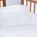 Fronha Trussardi Olivia Baby Branco e Soft Nude – 30 x 40cm