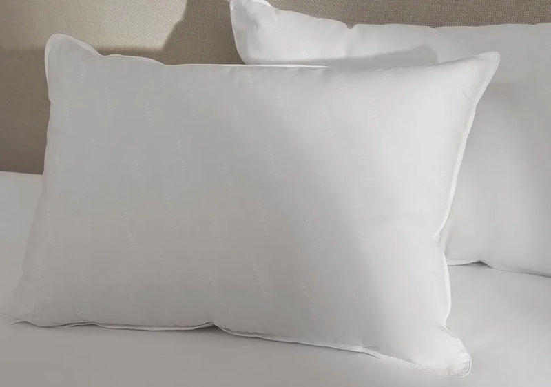 Travesseiro Trussardi 100% Algodão 50cm x 70cm Câmara Dupla Branco