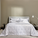 Kit Cobre Leito Colcha Trussardi Rizzi 3 peças 600 Fios  290 x 270cm King Branco Trussardi
