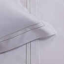 JOGO DE CAMA QUEEN TRENTO BRANCO C/ BORDADO PRATA 2,60X2,90CM